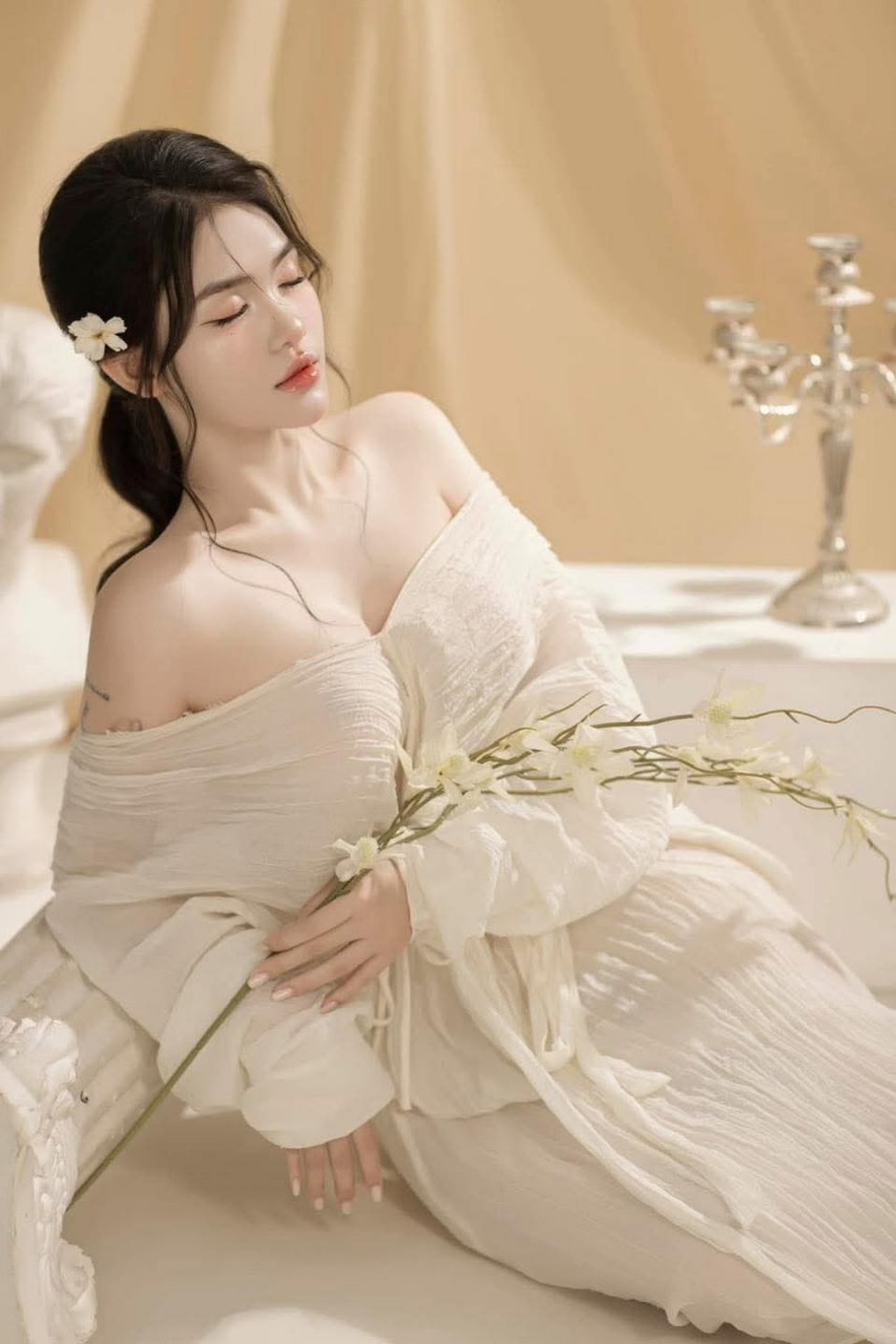 243 Sex tình huynh đệ chuốc say bạn gái , cho thằng bạn thân đụ